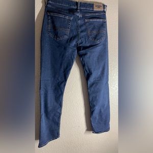 Denizen From Levi’s jeans